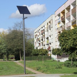 powiększ zdjęcie: LBO 2019. Na Piekarach spacerujemy już wygodnymi chodnikami