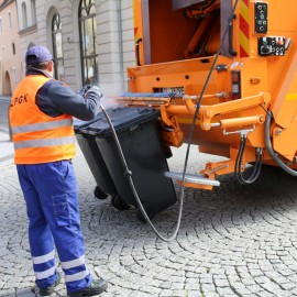 powiększ zdjęcie: Zrywania z plastikiem ciąg dalszy. Zamiast foliówek woreczki z firanek