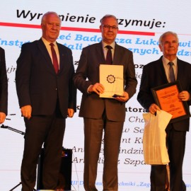 Mistrzowie Techniki. Nagrodzono najlepsze projekty przemysłowe i ekonomiczne