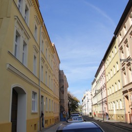 powiększ zdjęcie: Kolejne kamienice na ul. Pobożnego odzyskują dawny blask