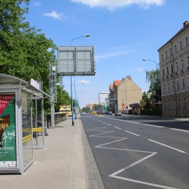 Sprawdź, jak dojechać na cmentarz w Dniu Wszystkich Świętych
