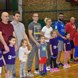 powiększ zdjęcie: W Zdrowej Legnicy trenują całe rodziny. Czekamy na Ciebie