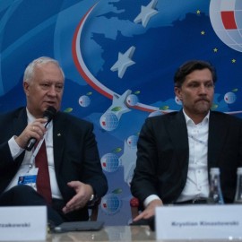 Prezydent Legnicy na Forum w Karpaczu:  Smart City to miasto przyjazne dla mieszkańca