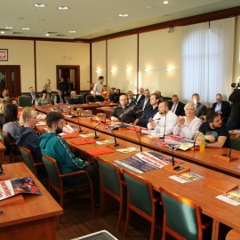 Ratownicy medyczni chcą bezpiecznie pracować