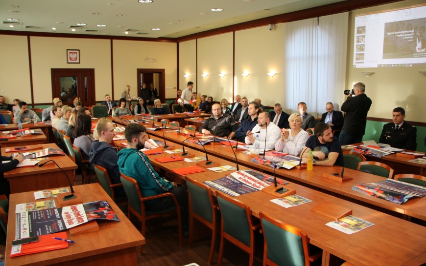 Ratownicy medyczni chcą bezpiecznie pracować