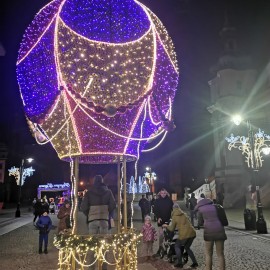 powiększ zdjęcie: Legnica świeci najpiękniej na Dolnym Śląsku. Teraz wygrajmy w kraju