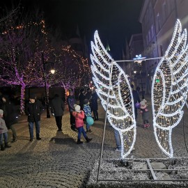 powiększ zdjęcie: Legnica świeci najpiękniej na Dolnym Śląsku. Teraz wygrajmy w kraju