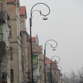 Kolejne nowe i energooszczędne latarnie już oświetlają Tarninów