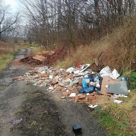 powiększ zdjęcie: Straż miejska odkryła nielegalne wysypiska śmieci
