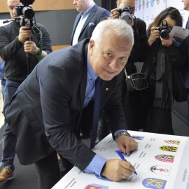 powiększ zdjęcie: Współpraca samorządów z KGHM Polska Miedź