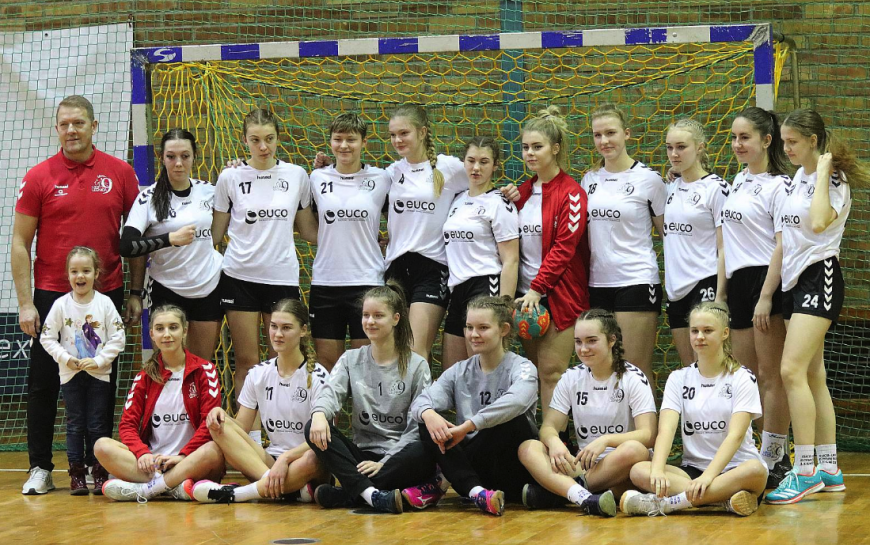 Nasze piłkarki ręczne walczą o mistrzostwo Polski. Pomóżmy im