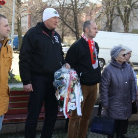 powiększ zdjęcie: W rocznicę pierwszej deportacji uczciliśmy ofiary Sybiru