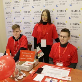 powiększ zdjęcie: Chcemy ratować życie. W Legnicy zarejestrowało się już 5. tys. dawców szpiku