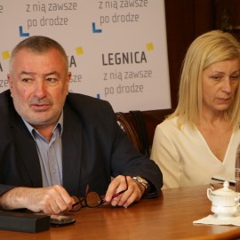 powiększ zdjęcie: Prezydent Legnicy zwołał Zespół Zarządzania Kryzysowego