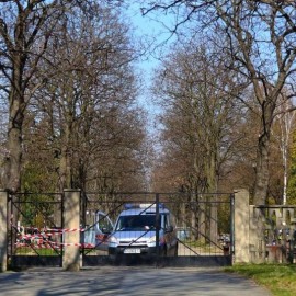 Legnickie cmentarze komunalne zamknięte dla odwiedzających