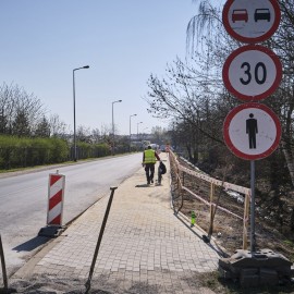 Powstaje nowy chodnik przy ul. Działkowej