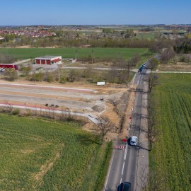Przebudowa ul. Sikorskiego. Prace na skrzyżowaniu z ul. Koskowicką