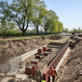 powiększ zdjęcie: Legnicki Park Wodny AquaFun. Rosną piękne baseny dla legniczan