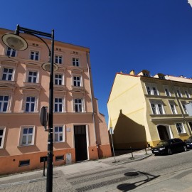 powiększ zdjęcie: Kolejne kamienice na ul. Henryka Pobożnego odzyskały blask