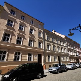 powiększ zdjęcie: Kolejne kamienice na ul. Henryka Pobożnego odzyskały blask