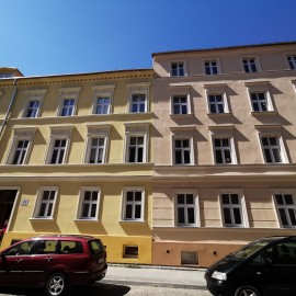 powiększ zdjęcie: Kolejne kamienice na ul. Henryka Pobożnego odzyskały blask