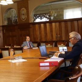 powiększ zdjęcie: Sesja Rady Miejskiej. Uchwała o pomocy dla legnickich przedsiębiorców