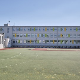 powiększ zdjęcie: Termomodernizacja budynku Szkoły Podstawowej nr 19 zakończona