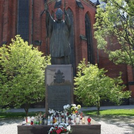 powiększ zdjęcie: Uczciliśmy 100. rocznicę urodzin Jana Pawła II