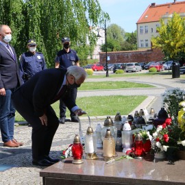 powiększ zdjęcie: Uczciliśmy 100. rocznicę urodzin Jana Pawła II