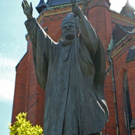 powiększ zdjęcie: Uczciliśmy 100. rocznicę urodzin Jana Pawła II