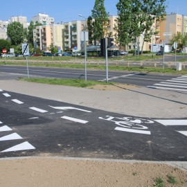 powiększ zdjęcie: Na osiedlu Piekary mamy już nowe ścieżki rowerowe