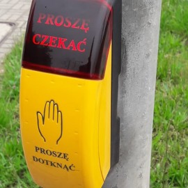 Od dziś zielone światło na życzenie pieszych