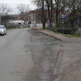 powiększ zdjęcie: Mamy już wygodny chodnik przy ul. Działkowej. Jest bezpieczniej