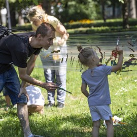 powiększ zdjęcie: PoLEŃ się latem. Legniczanie coraz bardziej to lubią