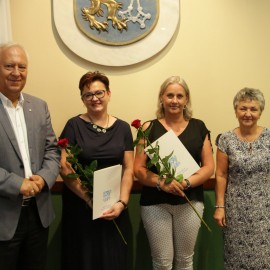 powiększ zdjęcie: Przed nowym rokiem szkolnym prezydent rozmawaił z dyrektorami szkół i przedszkoli