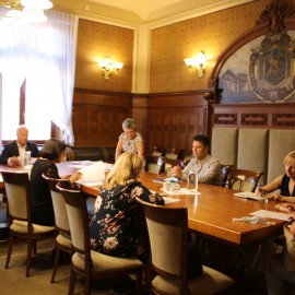 powiększ zdjęcie: Prezydent spotkał się z dyrektorami legnickich szkół średnich