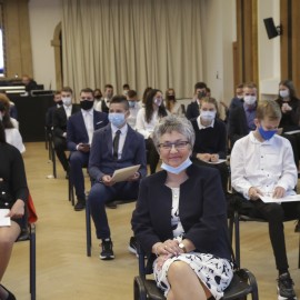 powiększ zdjęcie: Nowy rok szkolny. Prezydent nagrodził uczniów