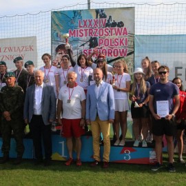 powiększ zdjęcie: Mistrzostwa kraju w łucznictwie. O medale walczyło ponad 120 zawodników