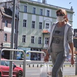 Od soboty cały kraj w strefie żółtej.  Co to dla nas oznacza?