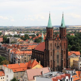 W Kościele Marii Panny zabiją w sobotę dzwony. W  niedzielę koncert Michała Szostaka