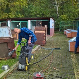 LBO 2020. Ocieplane budy dla piesków już w schronisku