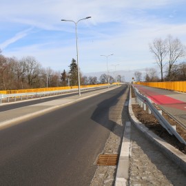 Konserwacja oświetlenia drogowego. Mogą zaświecić latarnie