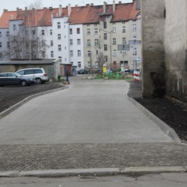 powiększ zdjęcie: LBO 2020. Powstała nowa droga do kompleksu rekreacyjnego na Kartuzach