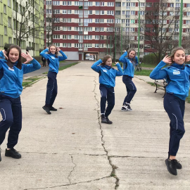 powiększ zdjęcie: Legnica zatańczyła dla wolontariuszy. Oglądaliśmy to w sieci!