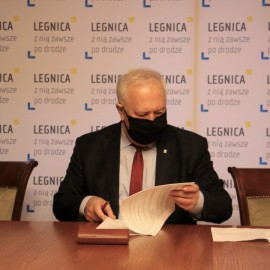 powiększ zdjęcie: Rozpoczynamy projektowanie obwodnicy Legnicy. Umowa z projektantem podpisana