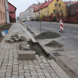 LBO 2020. Przebudowa chodnika przy ul. Działkowej. Zobacz jak przebiegają prace