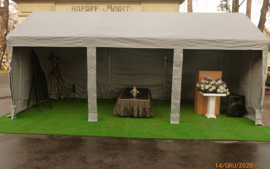 Rozpoczęła się renowacja kaplicy na cmentarzu komunalnym