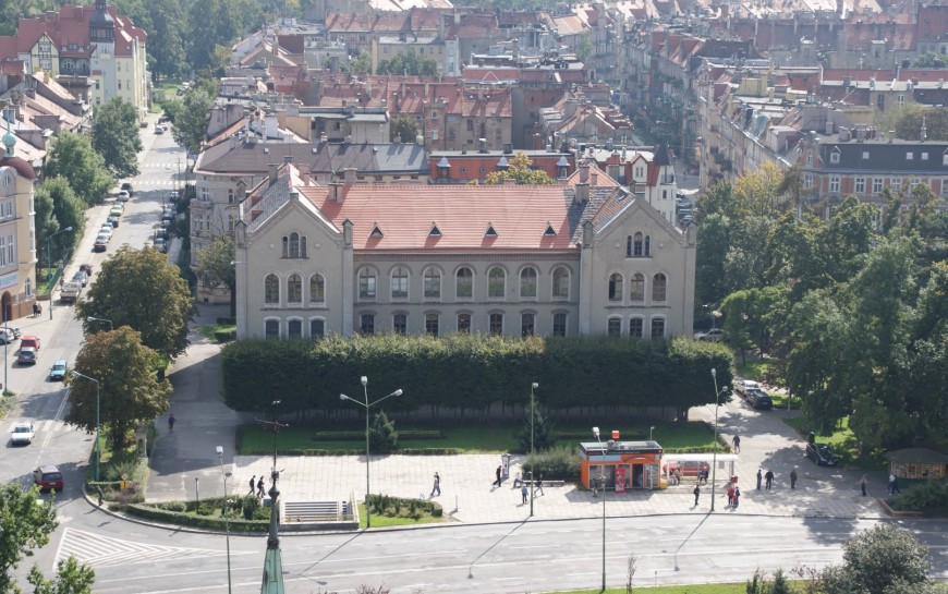 Zdolni uczniowie legnickich szkół zawodowych otrzymali stypendia