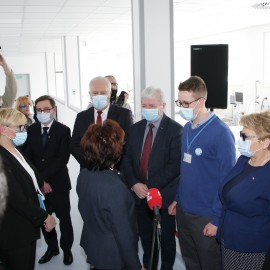 powiększ zdjęcie: Szpital modułowy przy Wojewódzkim Szpitalu Specjalistycznym już otwarty