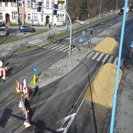 Remont mostu na ul. Leszczyńskiej.  Ruszyły prace przy demontażu urządzeń